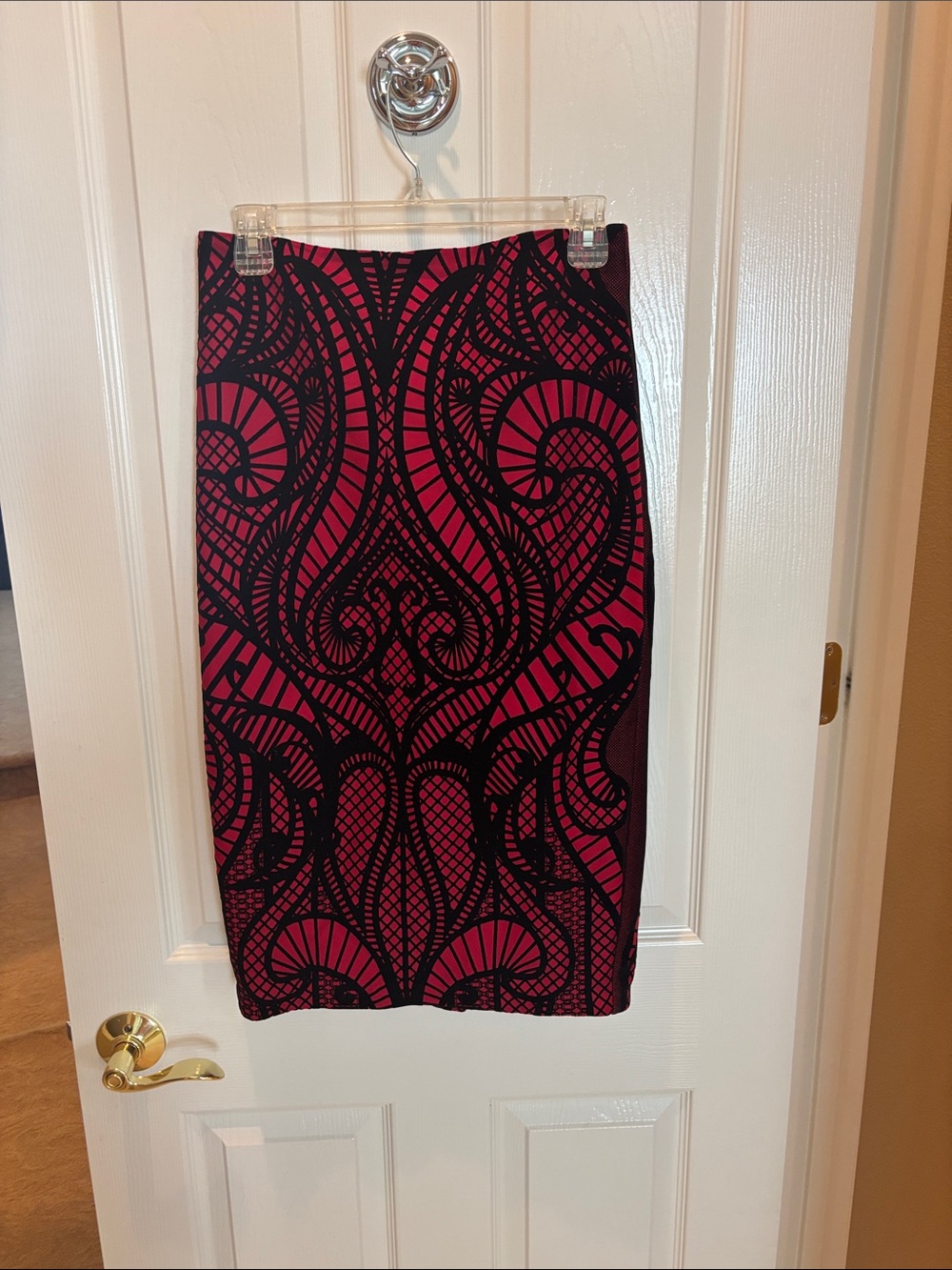 ECI Black and Red Graphic Pencil Skirt